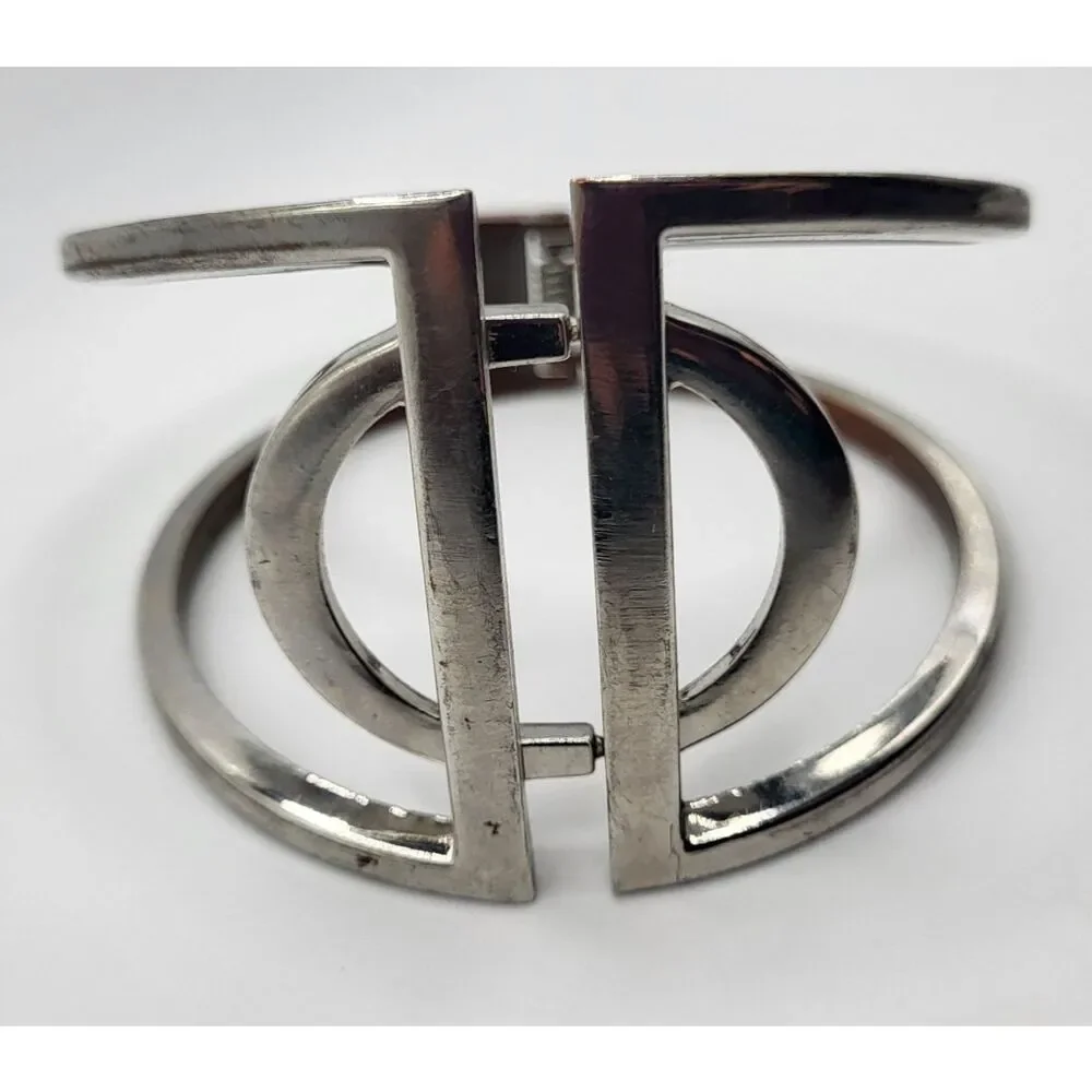 Modernist Vintage 90s Silver tone 7in Hinged